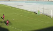 Escándalo en la Simón Bolívar: arquero se deja convertir un gol ante penal inexistente