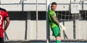 Rompe el silencio el arquero que se negó a atajar un penal que consideró injusto