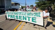 Micreros de Santa Cruz de la Sierra marchan en contra del DS 5716 y exigen una tarifa transitoria del pasaje
