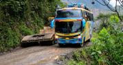 “La potencia es muy diferente, no va a rendir”, dicen choferes de los Yungas sobre la conversión a GNV