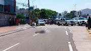 Acribillan a un hombre en la avenida Mutualista de Santa Cruz