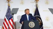 Trump defiende el avance de la IA y presenta portal para trámites que usa esta tecnología