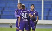 Real Potosí gana con diez hombres