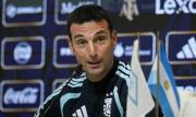 Scaloni dice que hay “predisposición” para renovar y continuar en Argentina