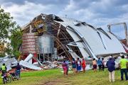 Tragedia en San Juan del Piraí: colapsa un silo y 20 estudiantes resultan heridos