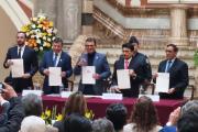 Paz promulga ley que libera a las gobernaciones de pagar prediarios y bono de vacunación