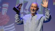 Biarritz: Leonardo Padura, primer escritor cubano en recibir un Abrazo de honor