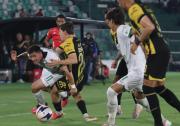 Incidentes tras el 1-1 entre Oriente y The Strongest terminan en acusaciones de racismo
