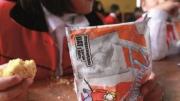 Proveedores del desayuno escolar instalan huelga de hambre, piden reducir combo de productos