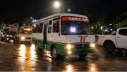 Es frustrante: Población cuestiona el alza del pasaje y el estado de los micros