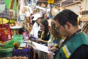 Autoridades realizan inspección en el mercado El Trompillo para verificar precios, peso e higiene