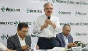 Santa Cruz acuerda distribución de 538 ítems de salud entre 53 municipios