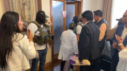 Desprecintan las oficinas del ex fiscal general Róger Mariaca, en Sucre
