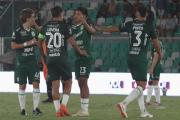 Oriente Petrolero festejó sobre la hora y trepó al cuarto puesto