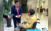 “El fuego nos rodeó”: tres bomberos sufren quemaduras en un incendio forestal