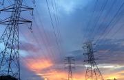 Tarifas de energía eléctrica se ajustarán cada mes sobre la base del dólar, el combustible y la inflación