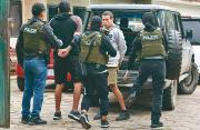 Recuperan parte de las joyas y uno de los arrestados era parte del Comando Vermelho