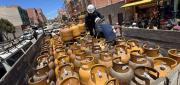YPFB Y LA ANH DECOMISAN 300 GARRAFAS DE GLP EN EL ALTO