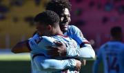 Bolívar mantiene su liderato tras vencer con lo justo a Nacional Potosí