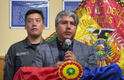 Gobernador de Oruro respalda legalizar autos indocumentados y reducir aranceles para frenar el contrabando