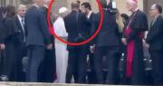 Video: Gobernador Velasco llegó al Vaticano y saludó al papa León XIV