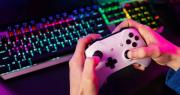 Compraba videojuegos para mantener a su esposo alejado de otras mujeres