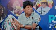 Evo Morales denuncia que estarían intentando incriminarlo implantando pruebas
