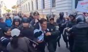 Tensión en Sucre: Denuncian gasificación a maestros y un arrestado