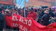 Maestros marchan de El Alto a La Paz: Estamos empezando la batalla”