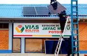 Vías Bolivia instalará paneles solares en tres estaciones de pesaje de Potosí y Santa Cruz