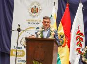 Presidente Paz plantea plan de estudios con 50% de conocimiento nacional