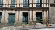 Cae parte de una cornisa del Palacio Quemado