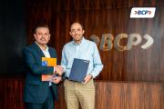 BCP y UPB sellan alianza estratégica para impulsar el talento joven y la educación financiera en Bolivia