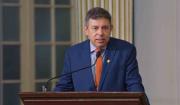 Senado reelige a Diego Ávila, quien anuncia la reforma constitucional como uno de sus objetivos