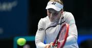 Elena Rybakina avanza a cuartos en Tokio y se asegura cerrar el año como número 1