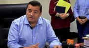 El hijo de Jhonny Fernández también fue aprehendido en medio del allanamiento